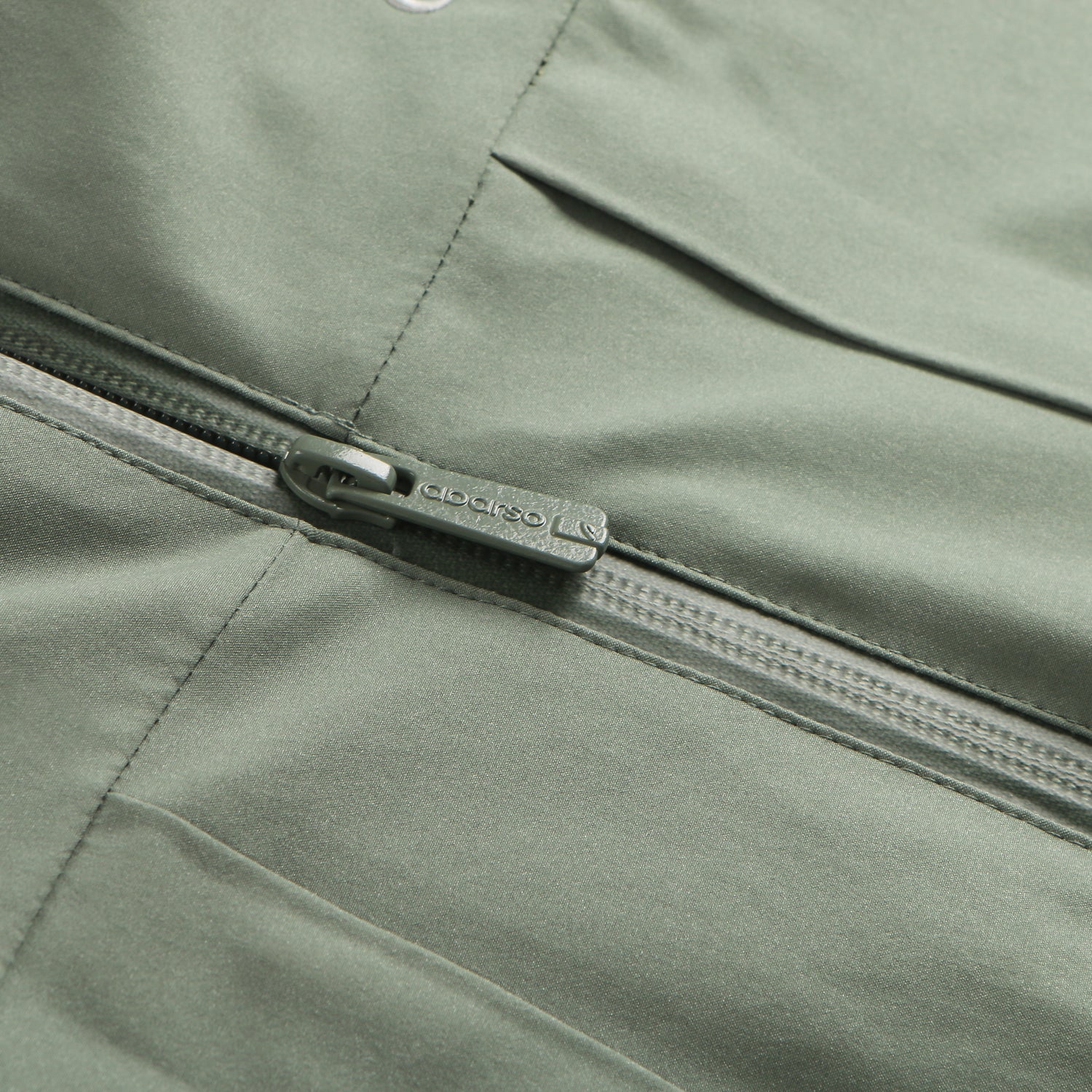 mens-snow-jacket
