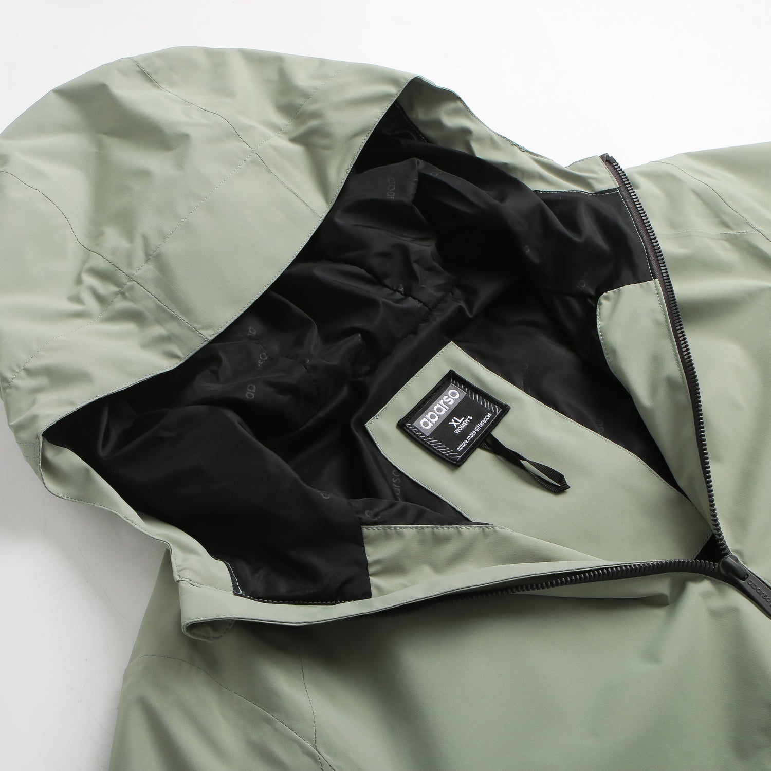 womens-functional-jacket