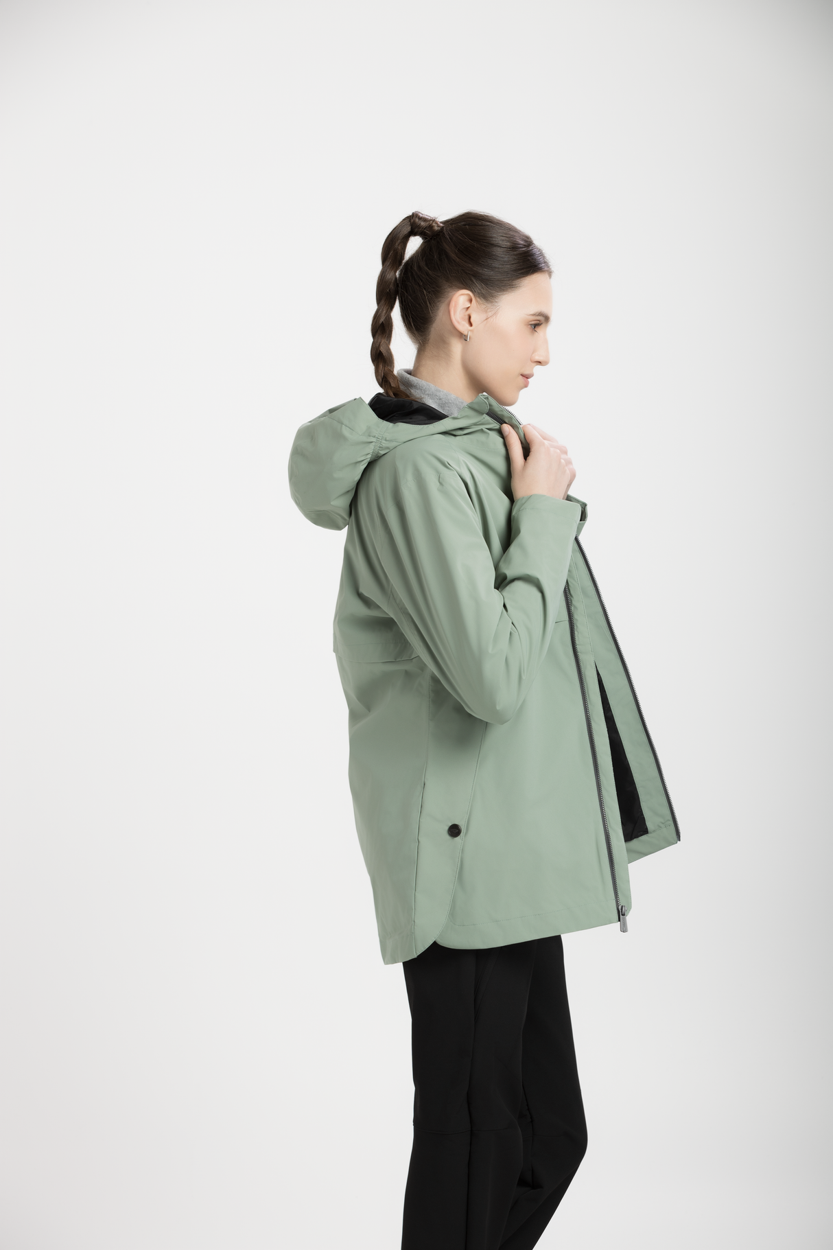 womens-functional-jacket