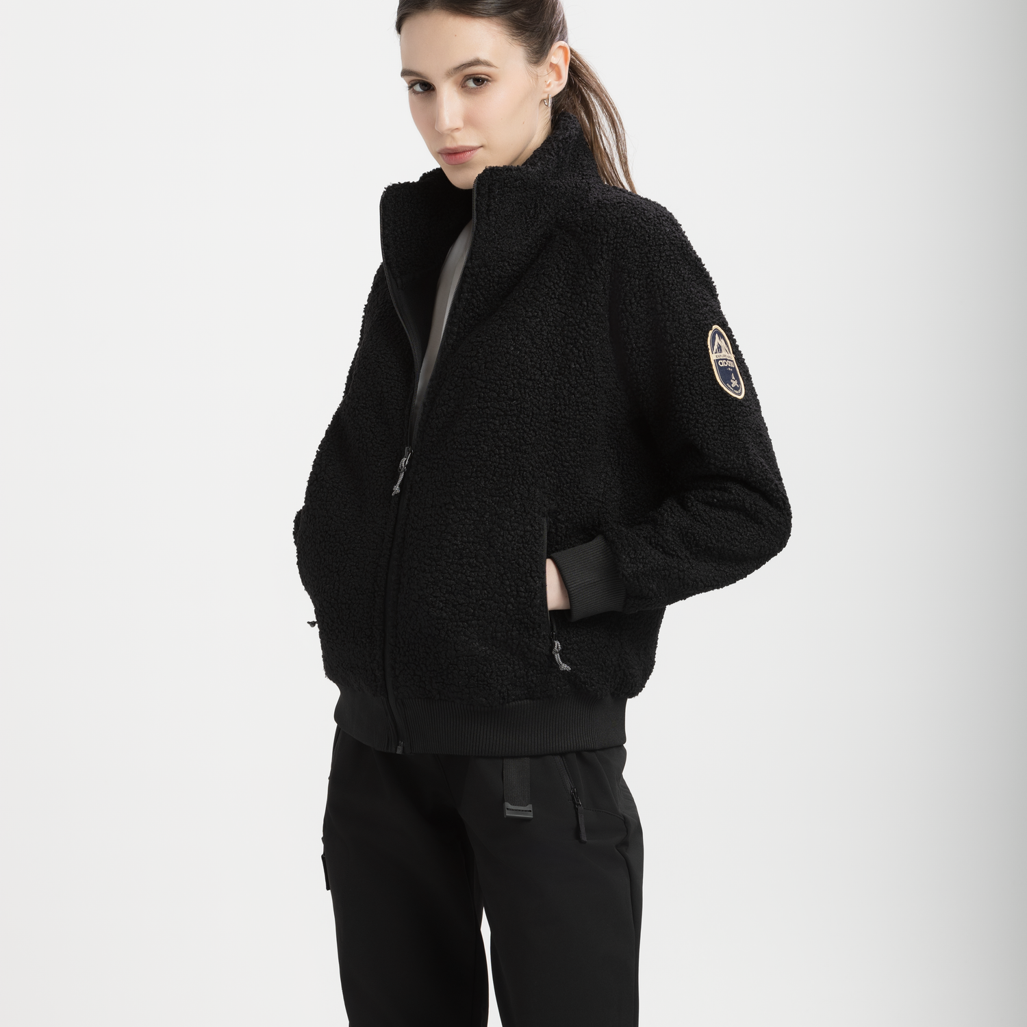 womens-midlayer-teddy-jacket