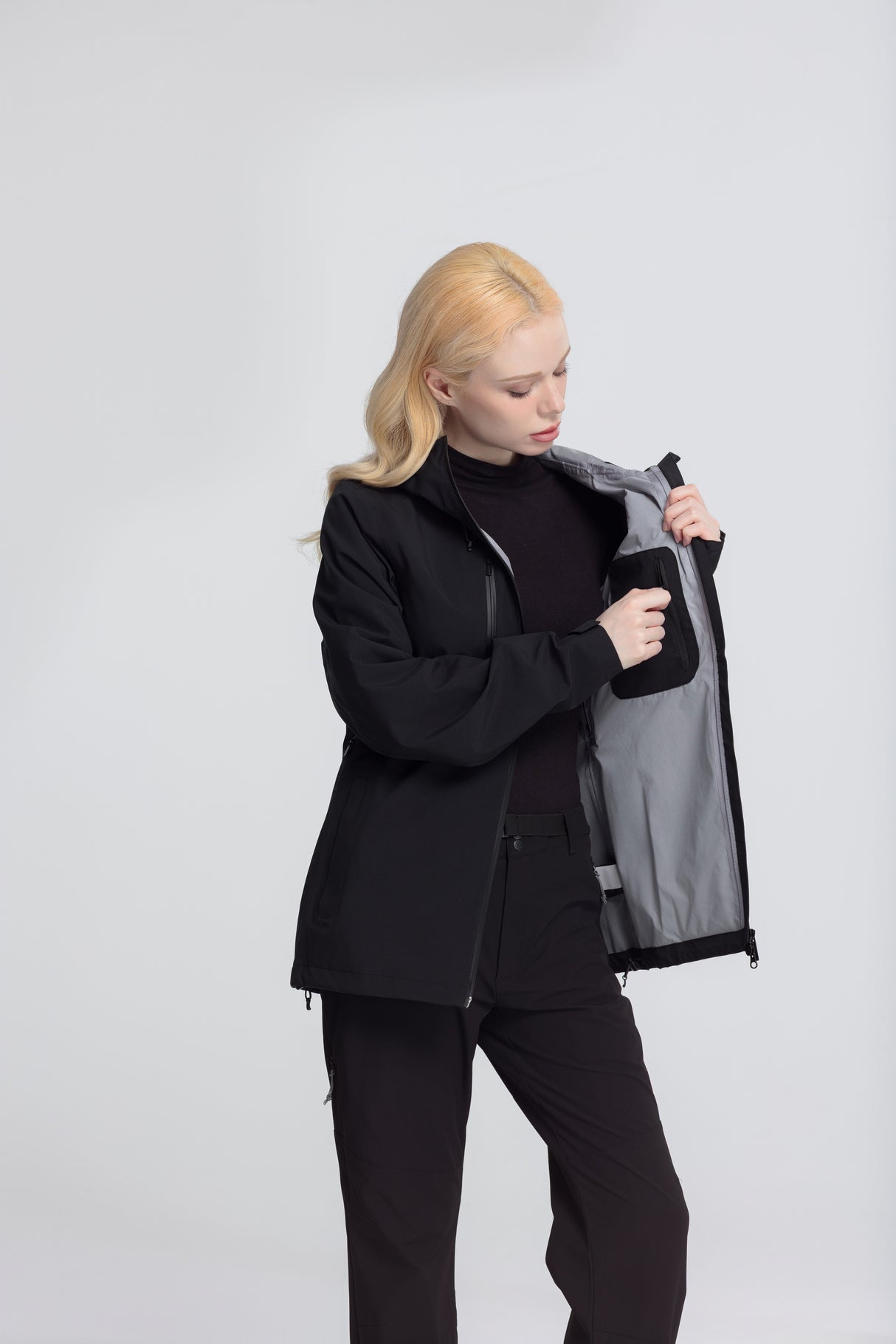 womens-recycled-shell-jacket