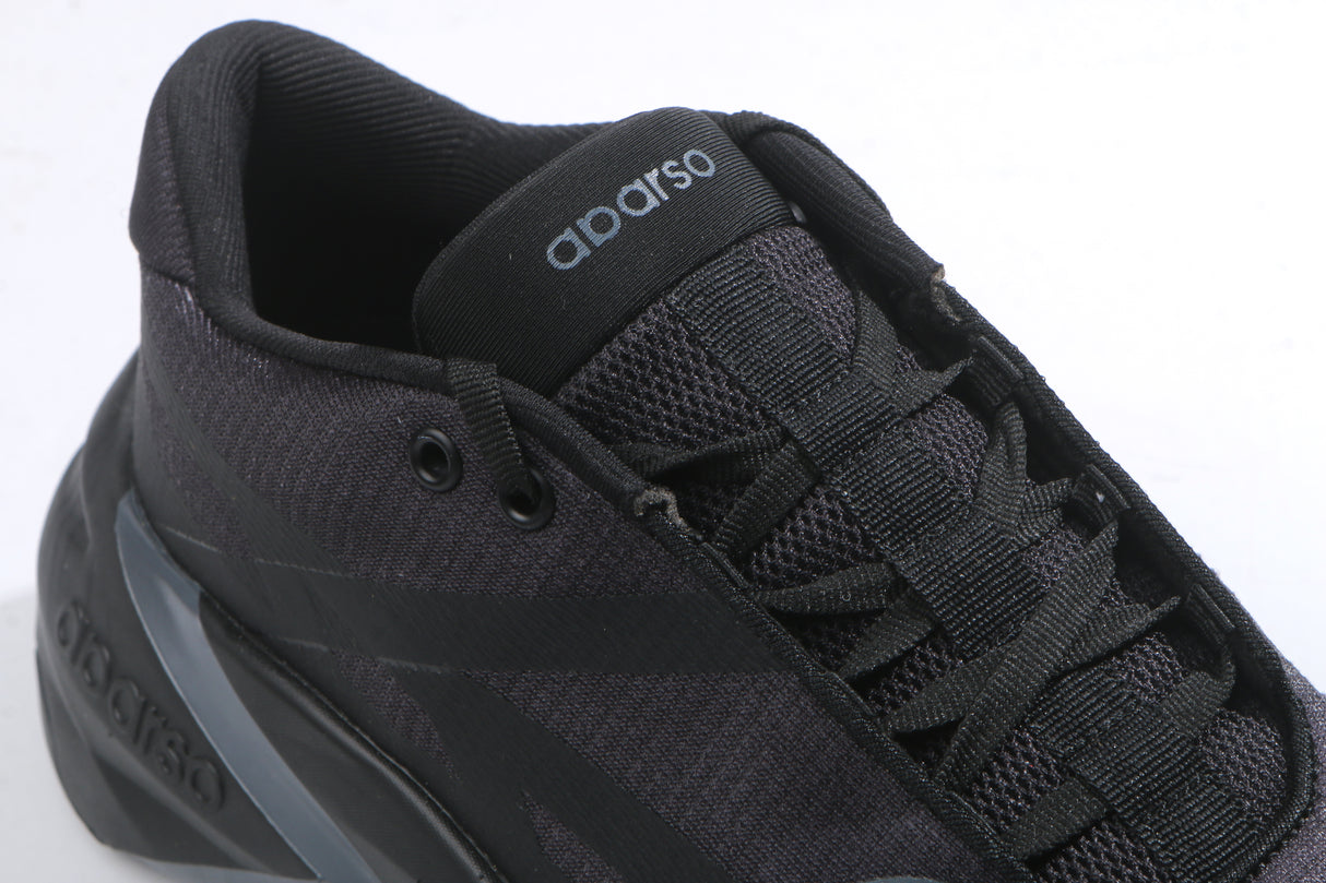 M.I.A. Trail Running Shoes